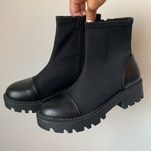 Urban outfitters Chunky sole ankle boot.NEVER WORN